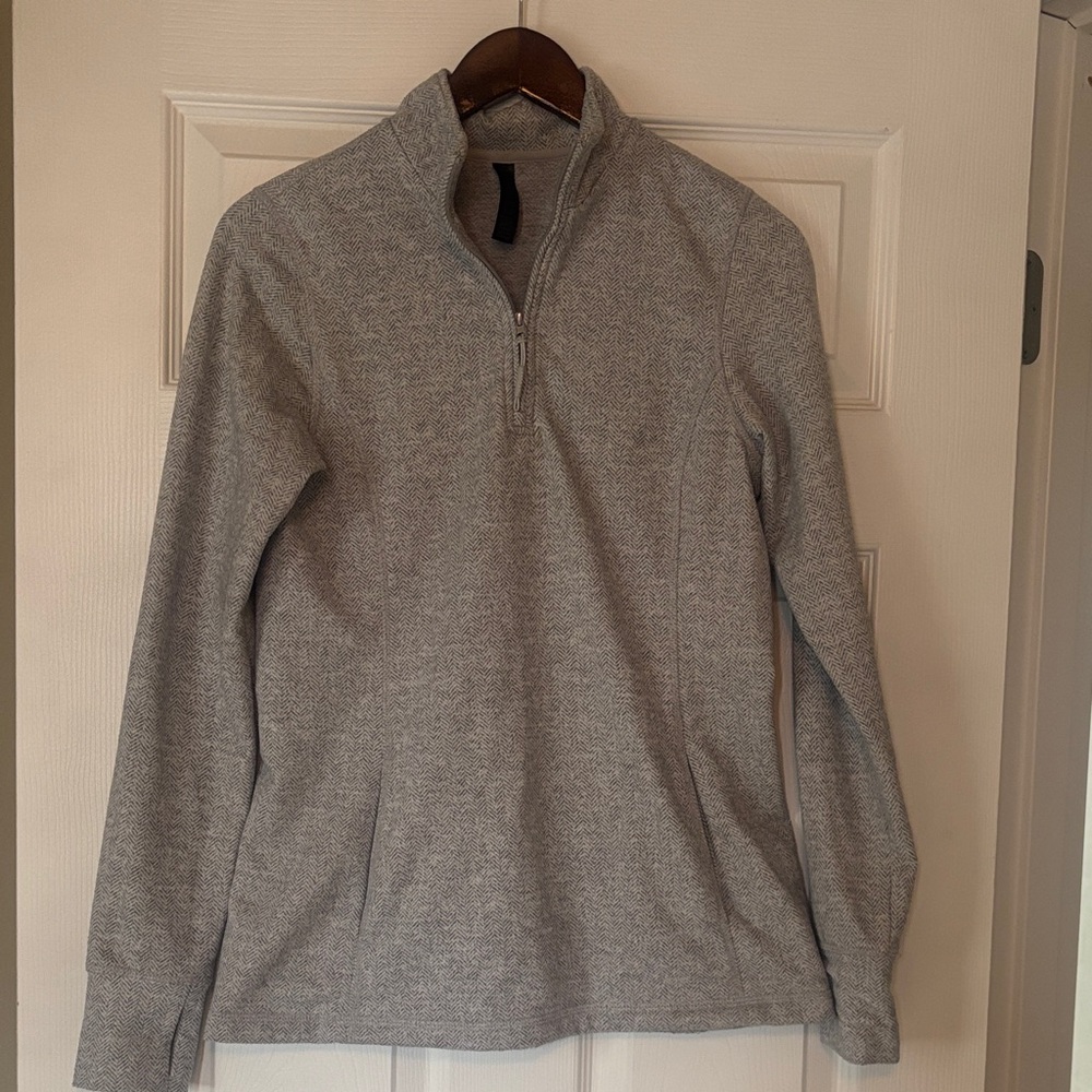 Kyodan woman’s Gray 1/4 zip Sweater